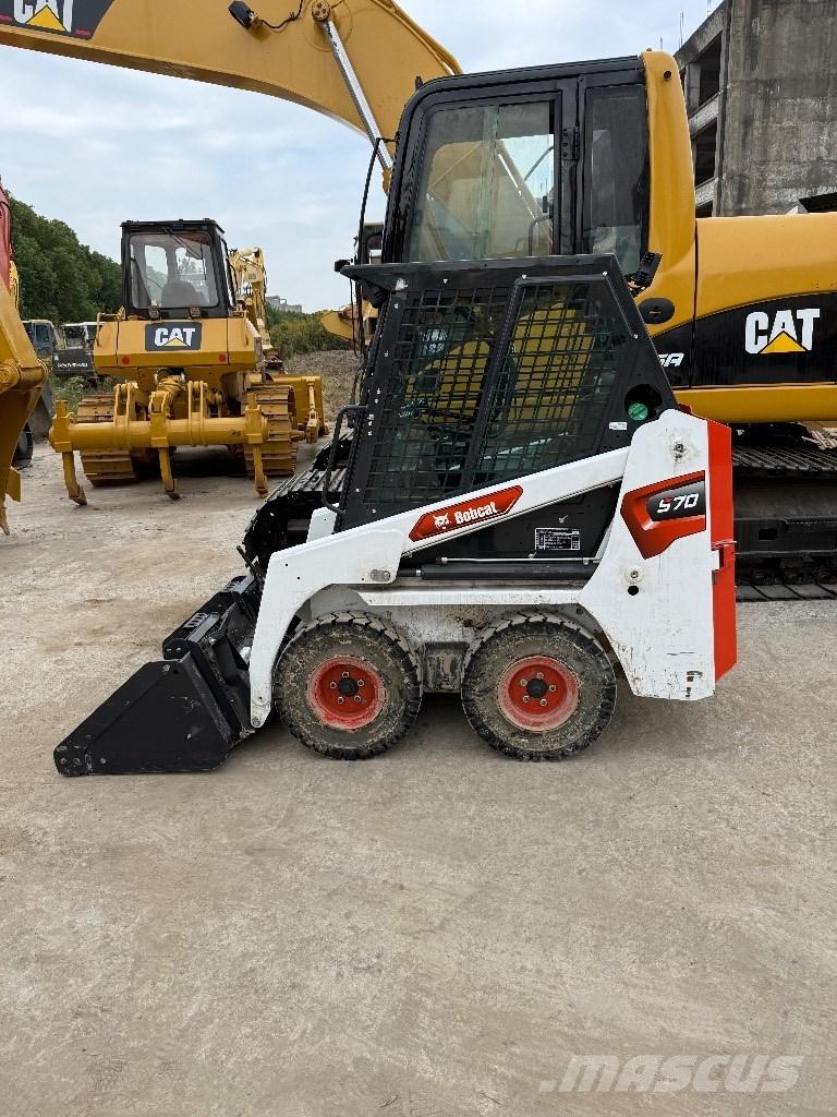 Bobcat S70 Minicarregadeiras