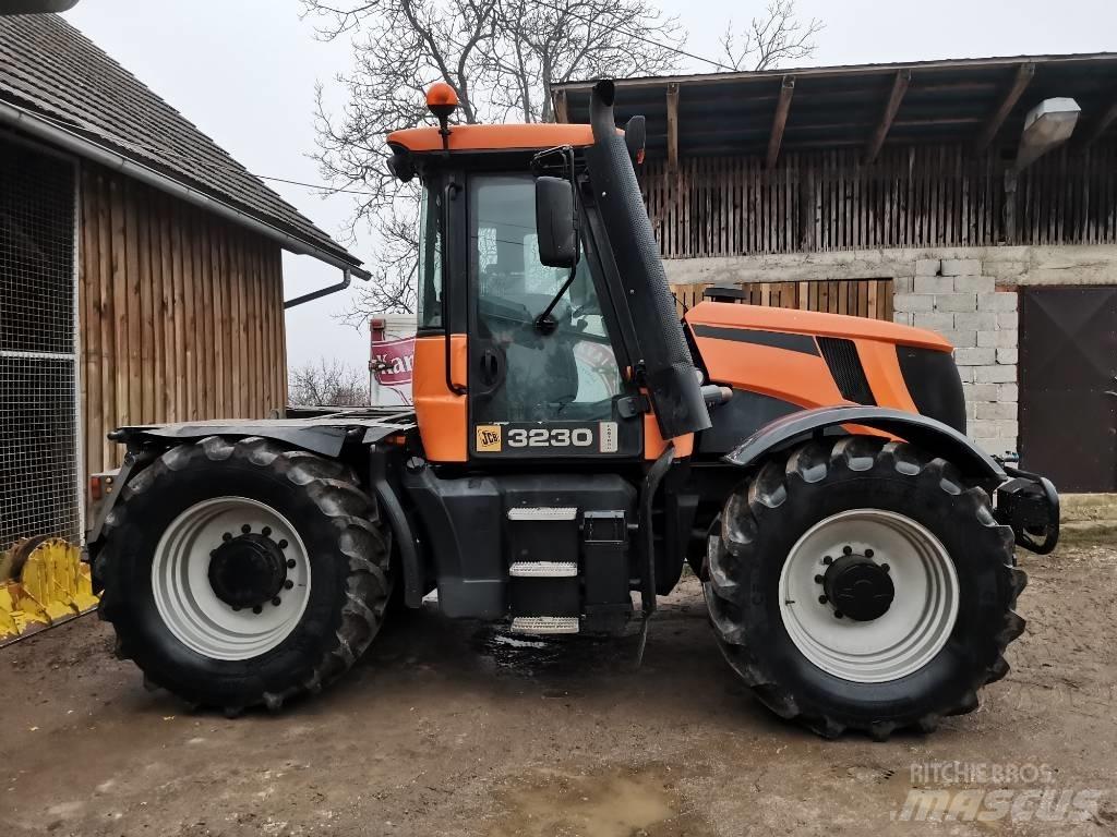 JCB Fastrac 3230 Tratores Agrícolas usados