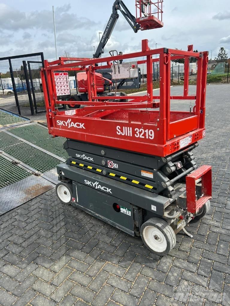 SkyJack SJ 3219 Elevadores de tesoura