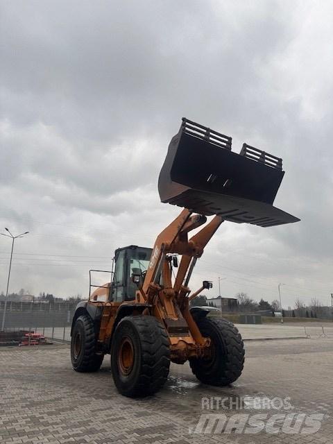 CASE 921 E Carregadeiras de rodas