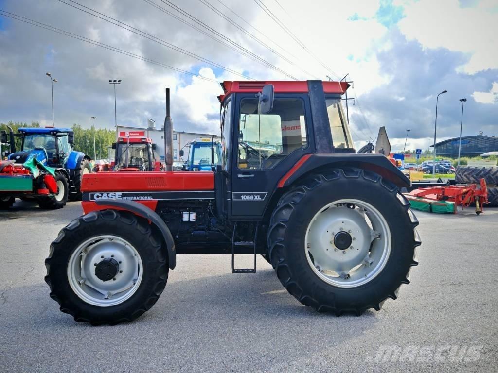 Case IH 1056 XL Tratores Agrícolas usados