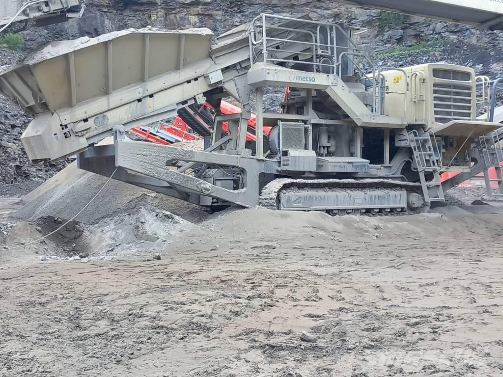 Metso LT 200 HP Britadores móveis