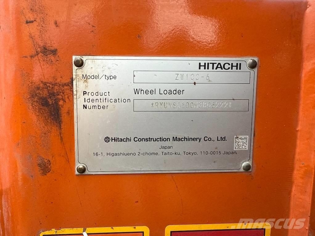 Hitachi ZW 100 Carregadeiras de rodas