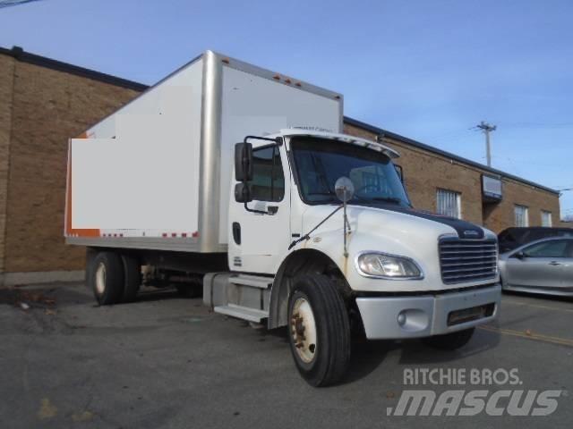 Freightliner M 106 Caminhões de caixa fechada