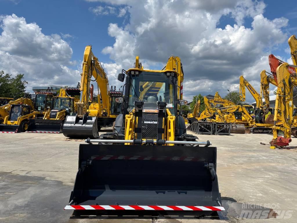 Komatsu WB93R-8E0 Retroescavadeiras
