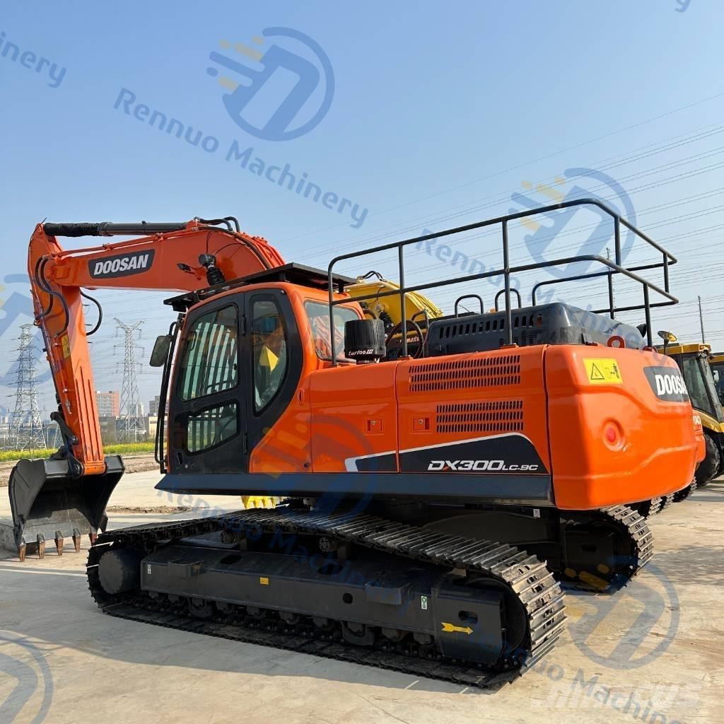 Doosan DX 300LC-9C Escavadeiras de esteiras
