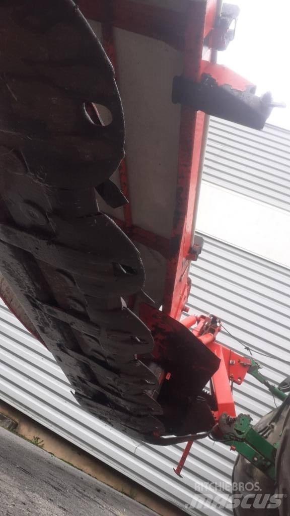 Kuhn GMD310 Gadanheiras