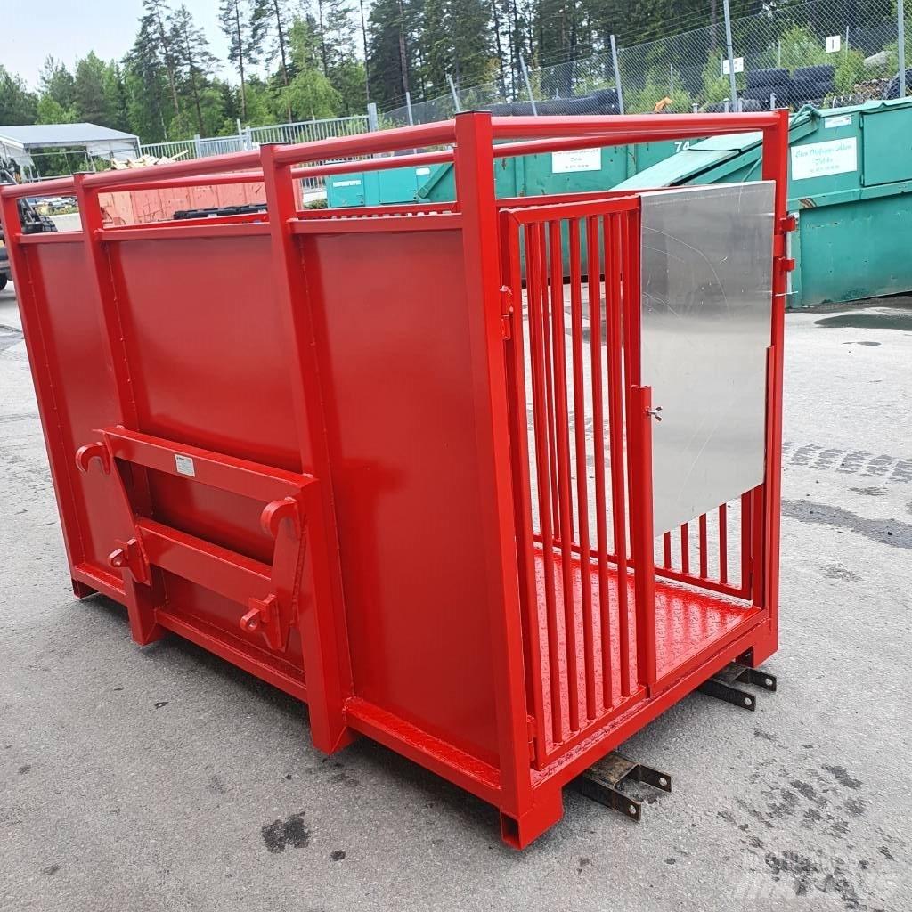 Dinapolis G-240 Outra maquinaria e acessórios para gado