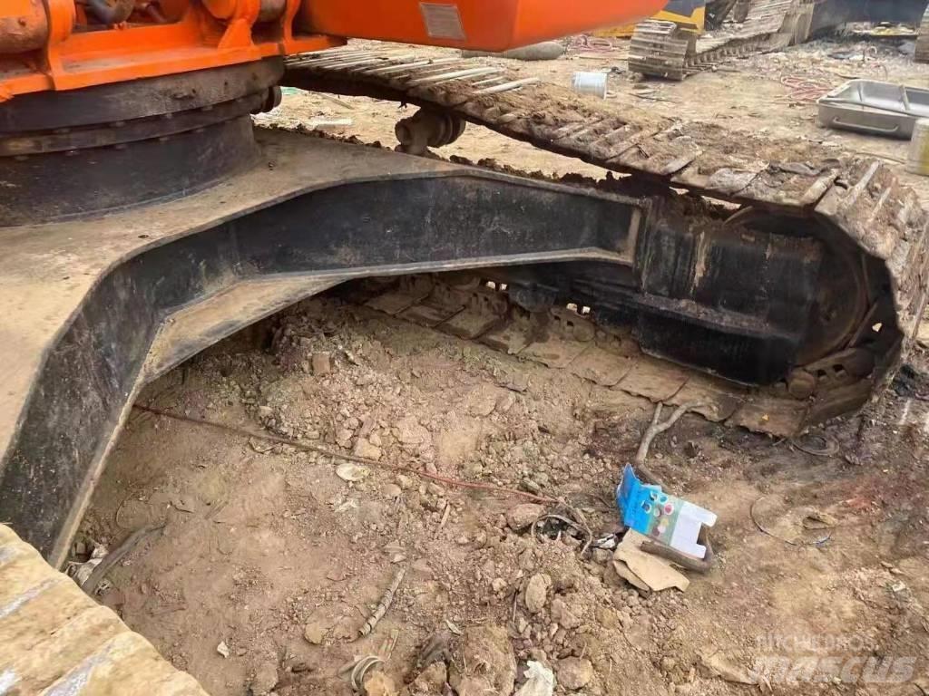 Doosan DH220LC-5 Escavadeiras de esteiras