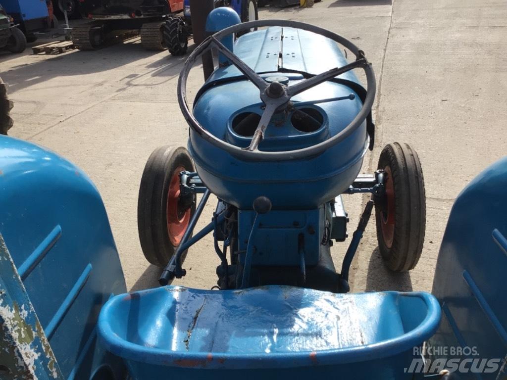 Fordson Power Major Tratores Agrícolas usados