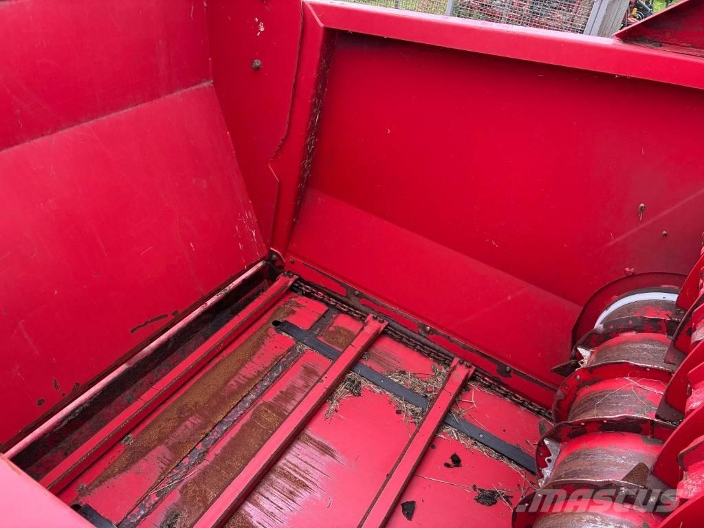 Kverneland 853 Pro Cortadores, moinhos e desenroladores de fardos