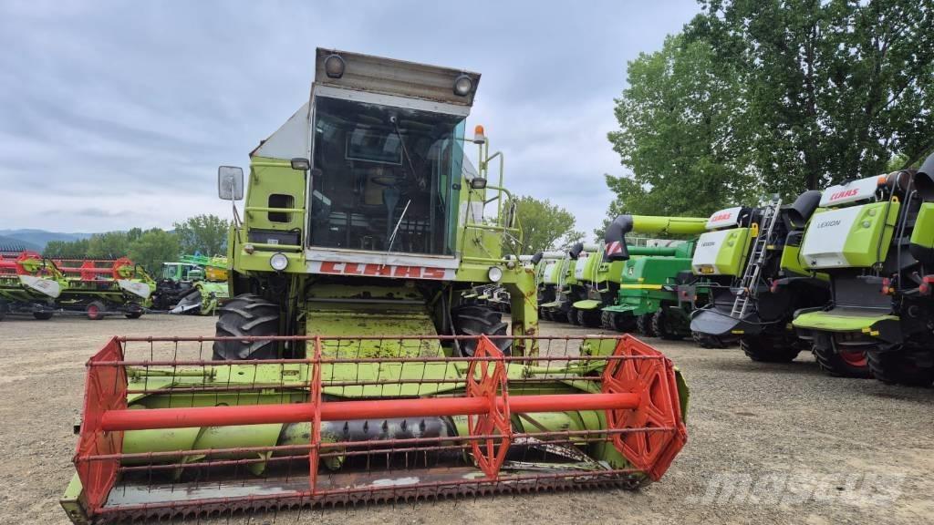 CLAAS Dominator 86 Ceifeiras debulhadoras