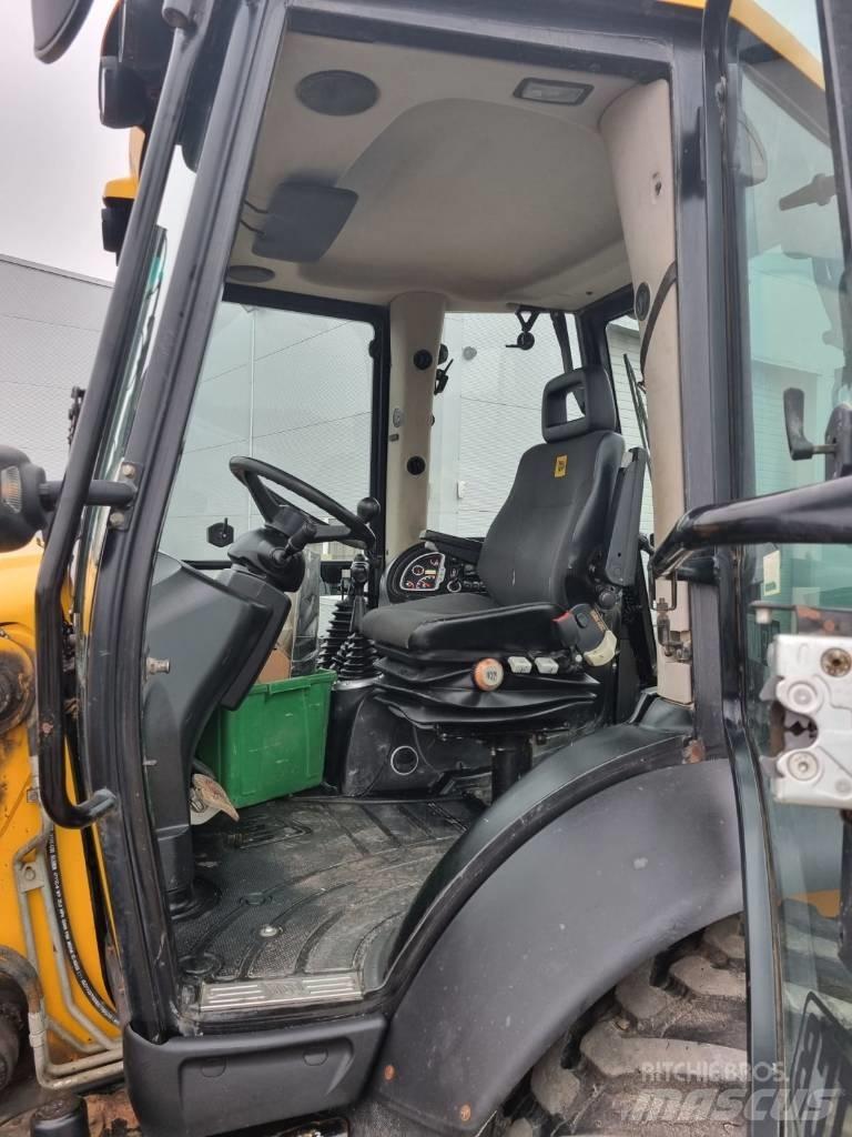 JCB 4 CX Retroescavadeiras