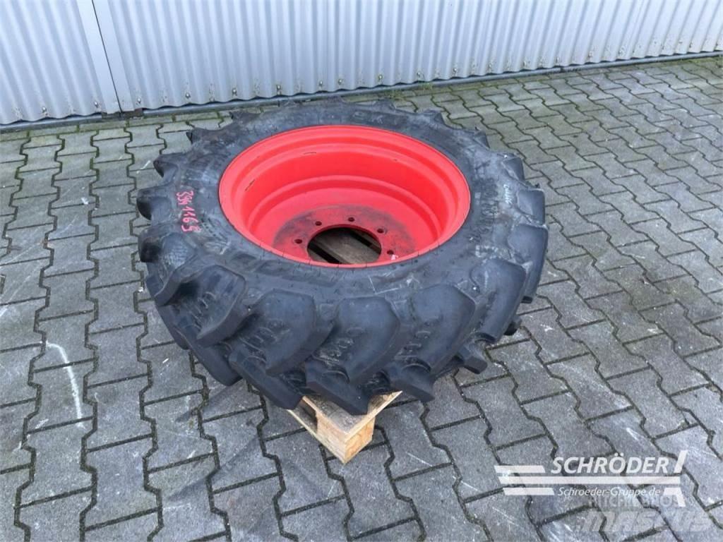 BKT 1X 320/70 R24 Pneus Agrícolas