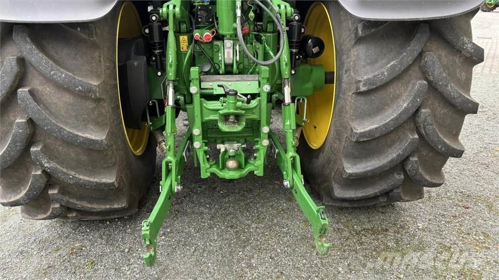 John Deere 6M240 Tratores Agrícolas usados