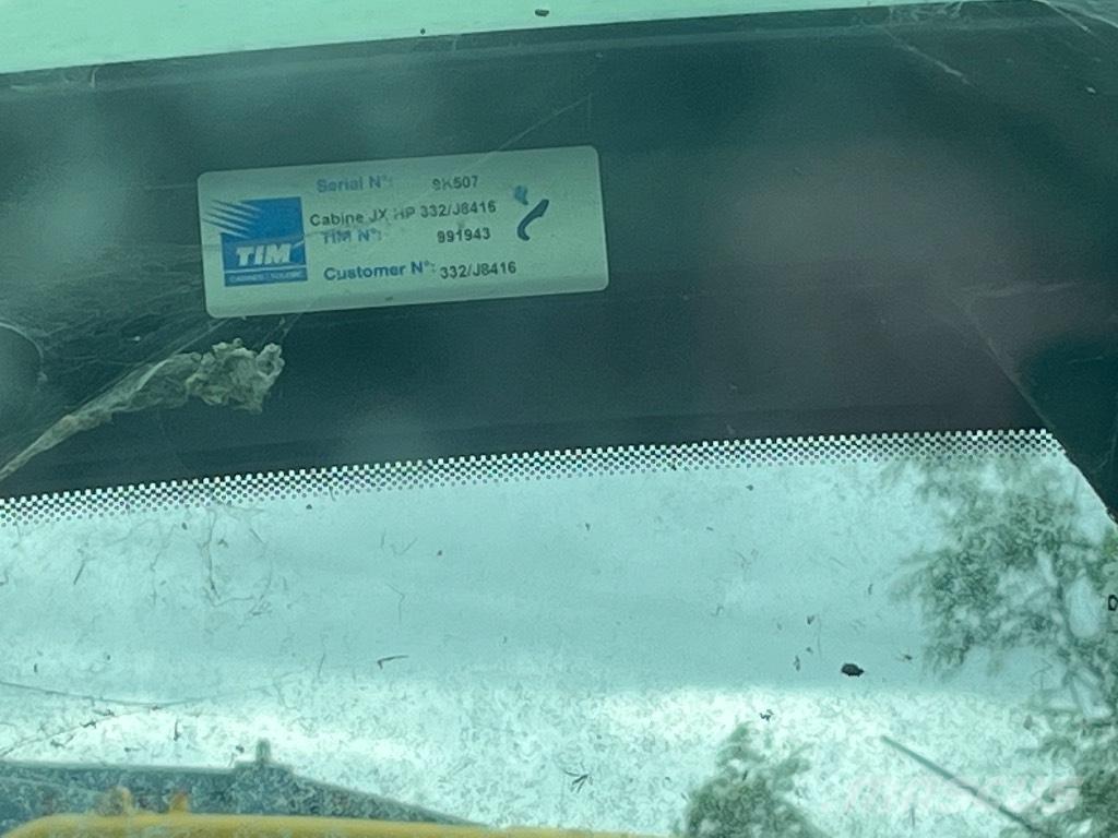 JCB JS220 Cabin / Cab Escavadeiras de esteiras