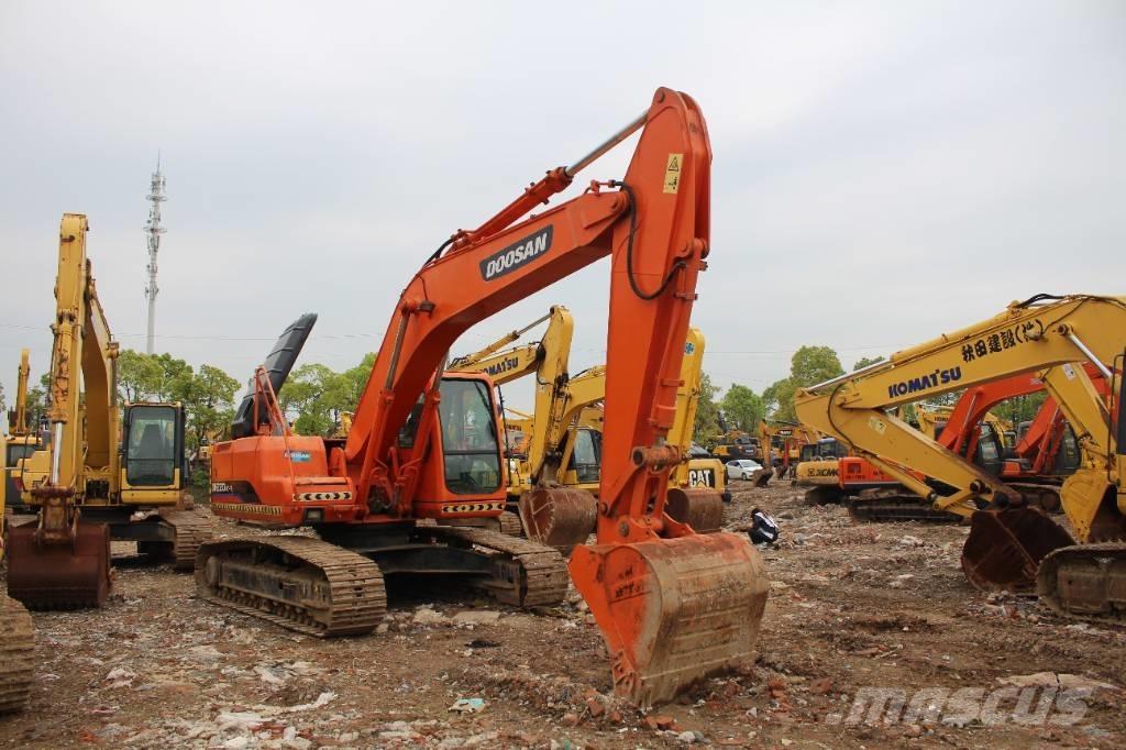 Doosan 220 LC-7 Escavadeiras de esteiras