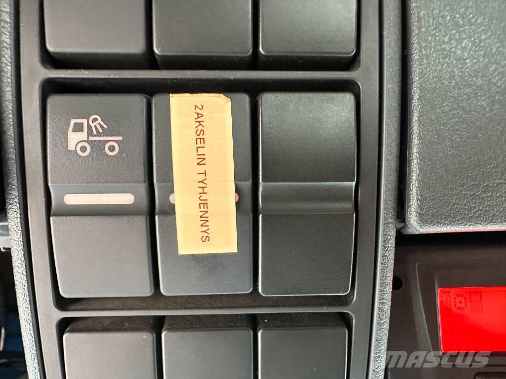 MAN TGX 35.640 Camiões Ampliroll