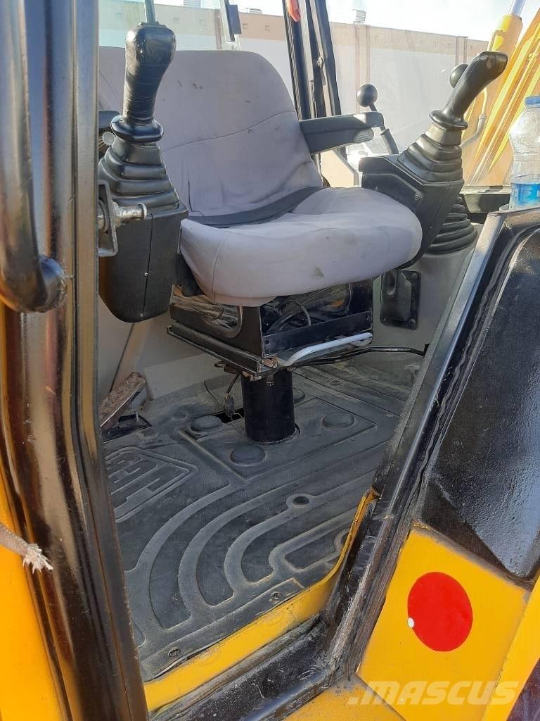 JCB 1 CX Retroescavadeiras
