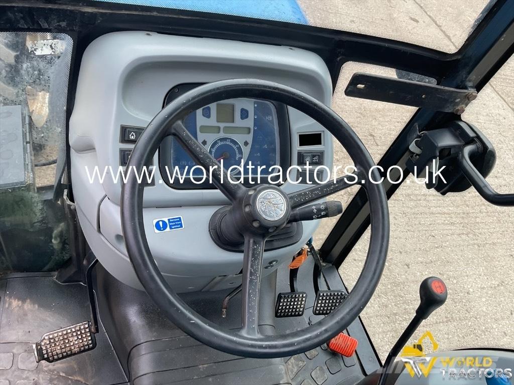 New Holland T 4.95 F Tratores Agrícolas usados