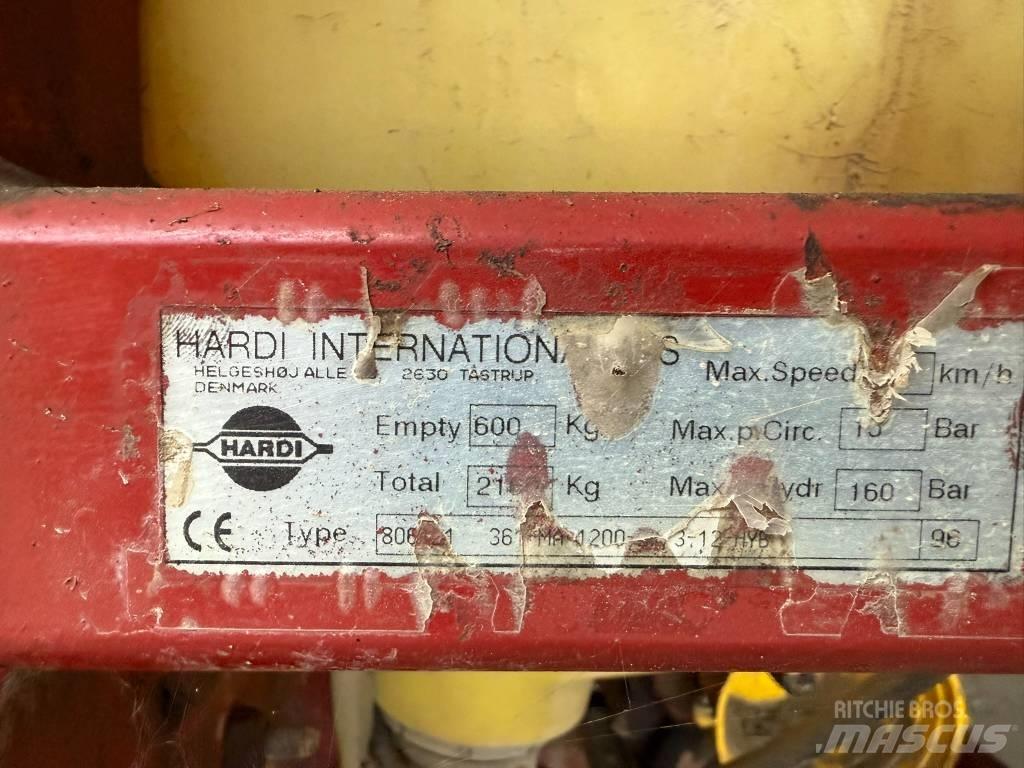 Hardi Master Pulverizadores montados