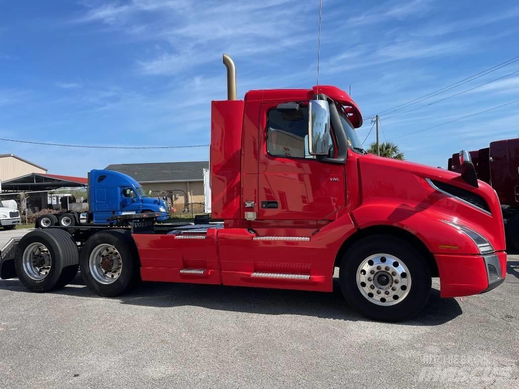 Volvo VNL64T300 Cavalos Mecânicos