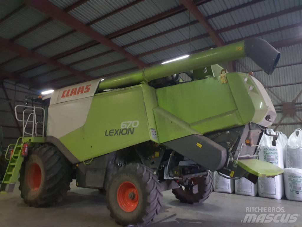 CLAAS Lexion 670 Ceifeiras debulhadoras