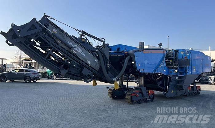Wirtgen W 220 Moinhos de asfalto a frio