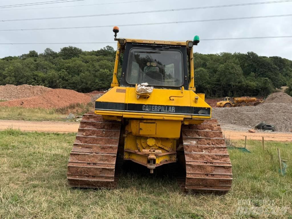 CAT D 6 M LGP Dozers - Tratores rastos