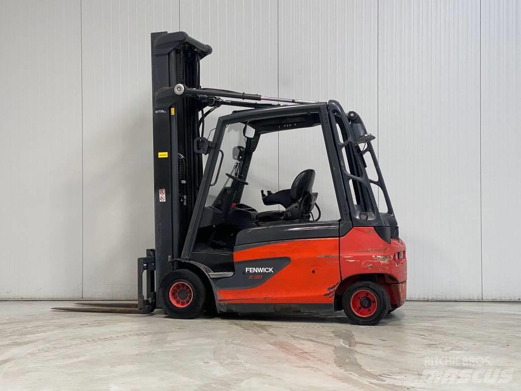 Linde E30L-01 Empilhadores eléctricos