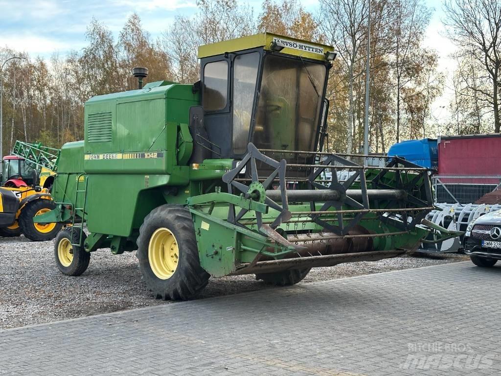 John Deere 1042 Ceifeiras debulhadoras
