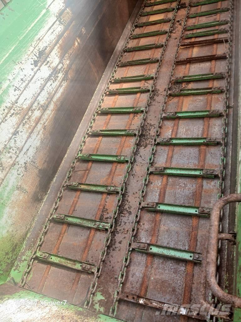 Pronar NV161/4 Espalhadores de estrume