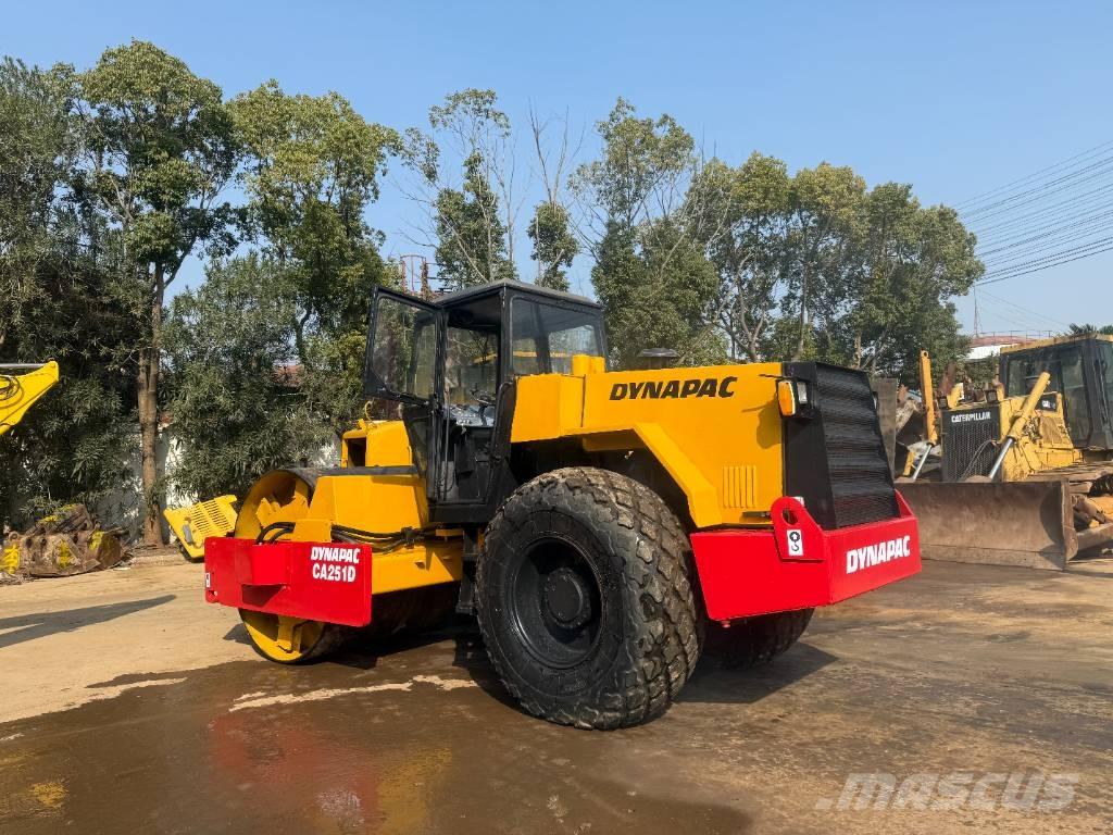 Dynapac CA 251 D Cilindros Compactadores monocilíndricos