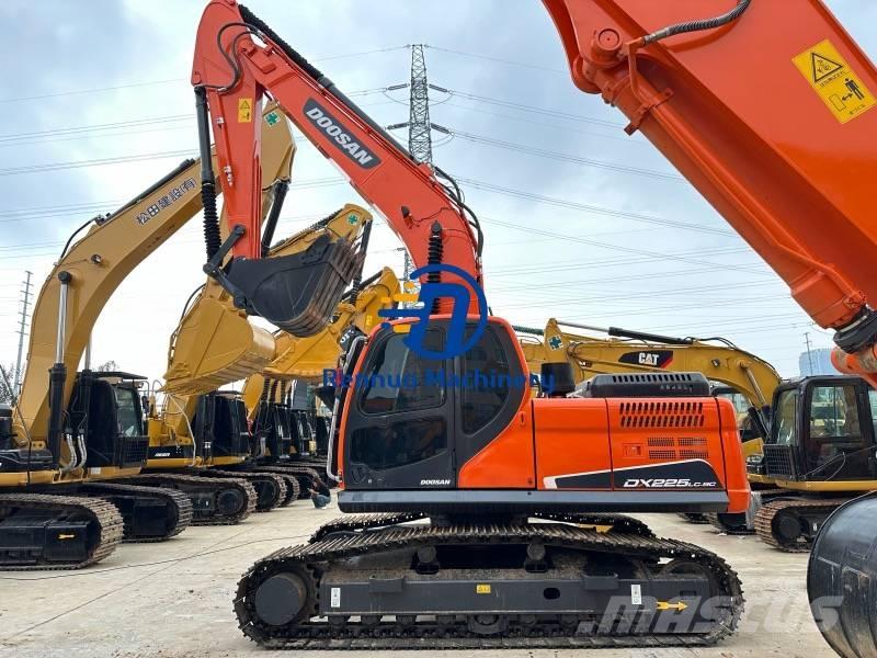 Doosan DX 225 LC-9C Escavadeiras de esteiras