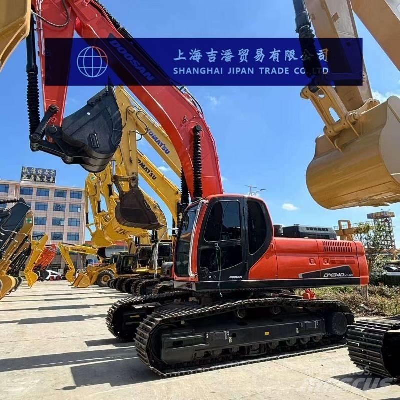 Doosan DX 340 Escavadeiras de esteiras
