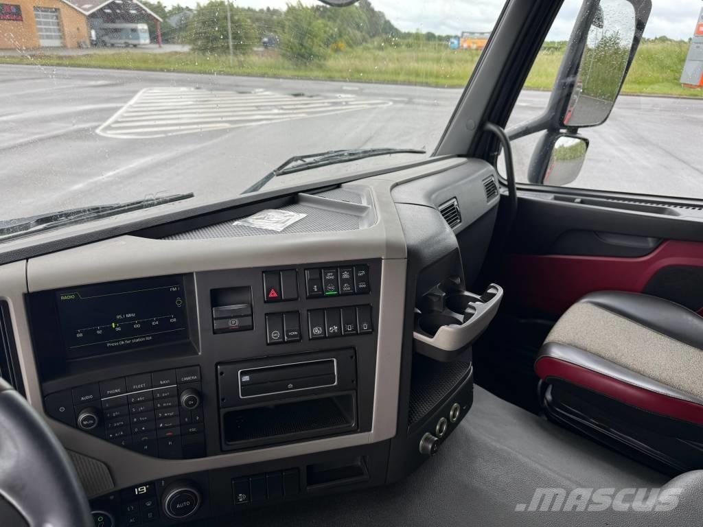 Volvo FM 500 Camiões caixa desmontável com elevador de cabo