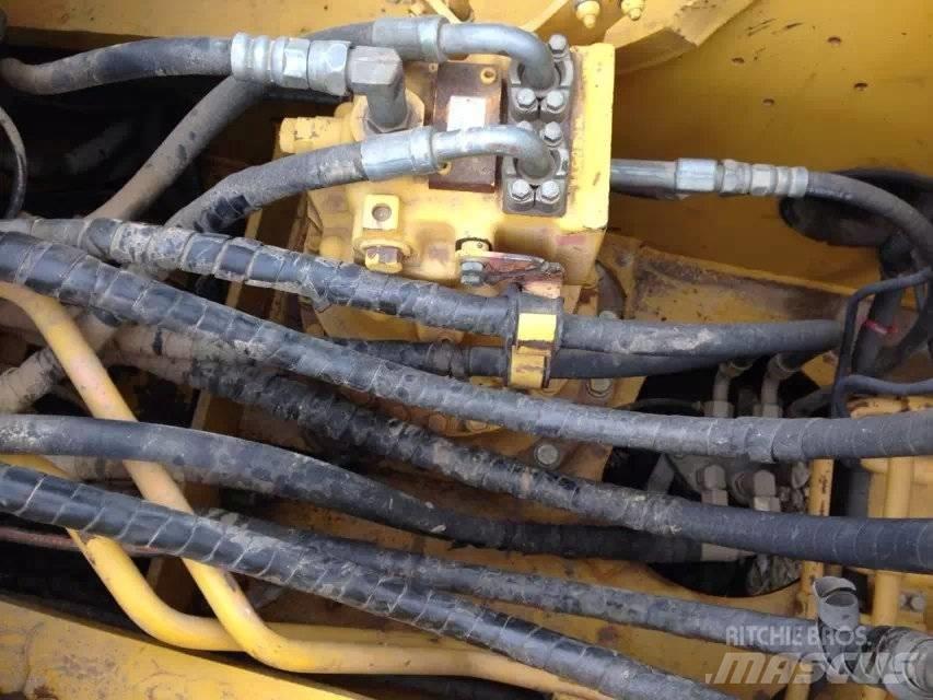 Komatsu pc220-7 Escavadeiras de esteiras