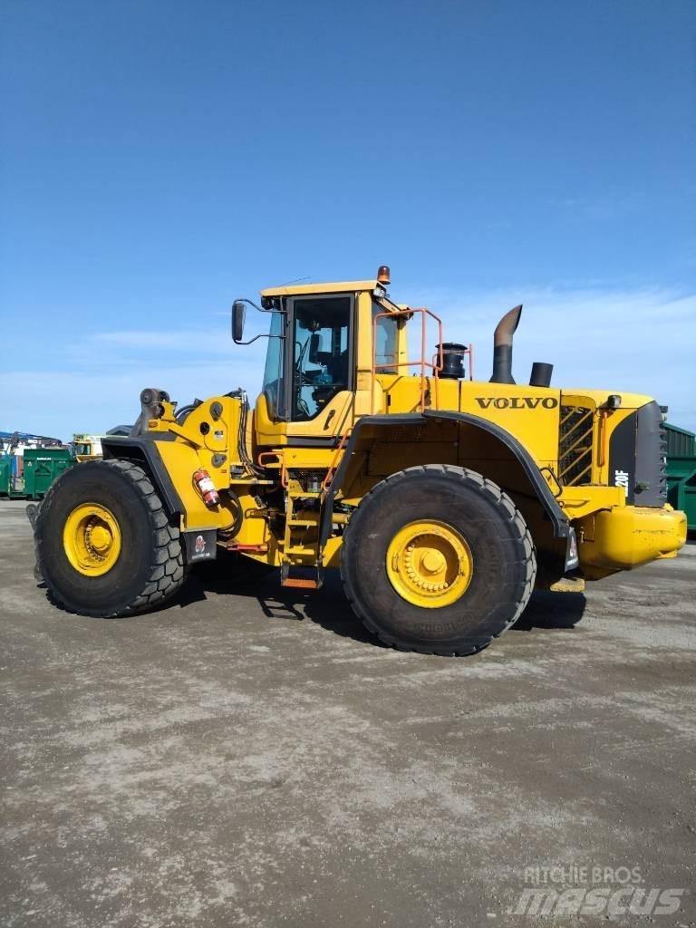 Volvo L 220 F Carregadeiras de rodas