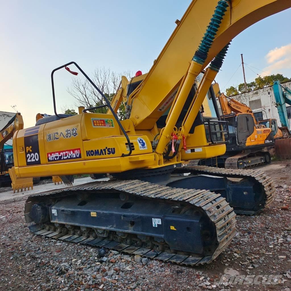 Komatsu PC 220 Escavadeiras de esteiras