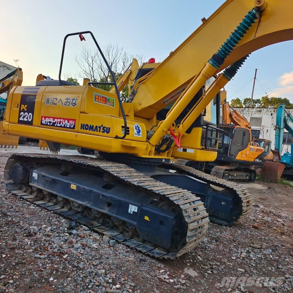 Komatsu PC 220 Escavadeiras de esteiras