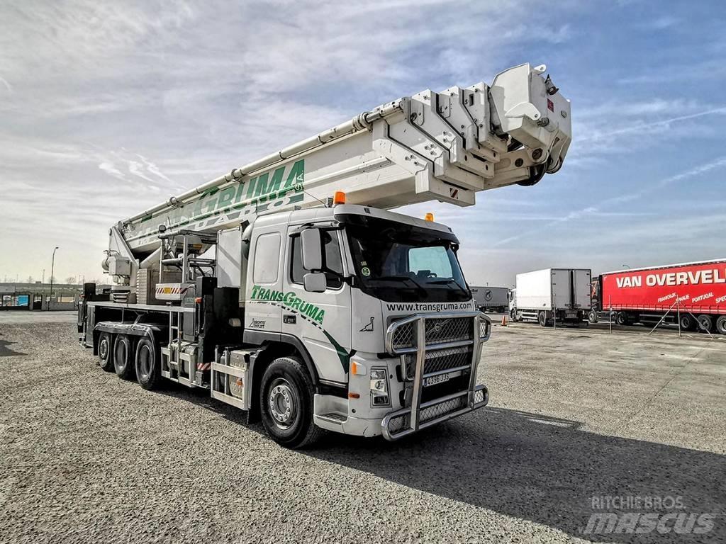 Bronto S70 XDT Plataformas de braço compactas auto-propulsão