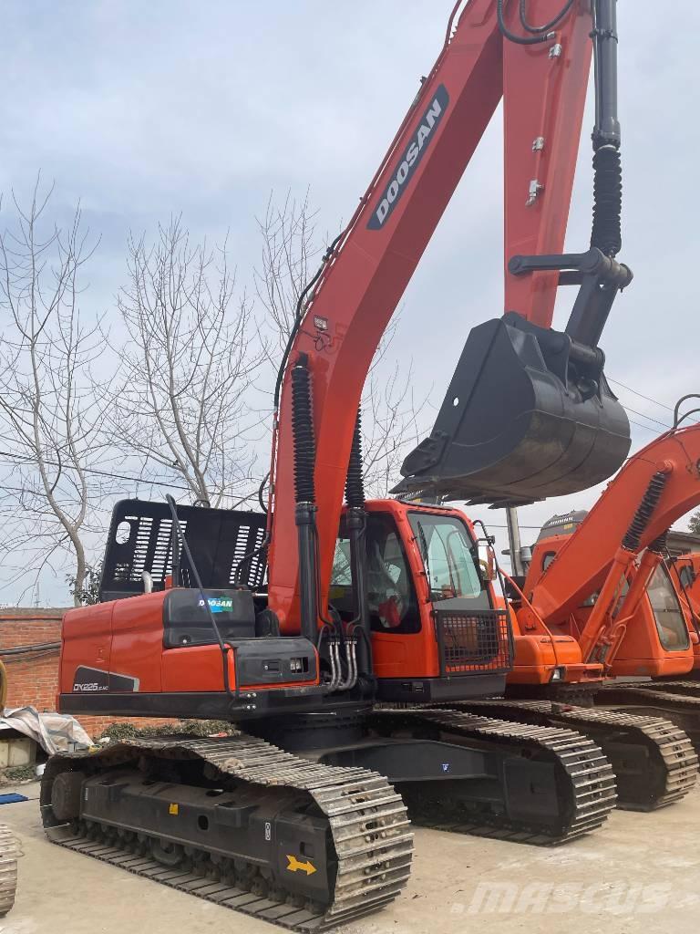 Doosan DX 225 LCA Escavadeiras de esteiras