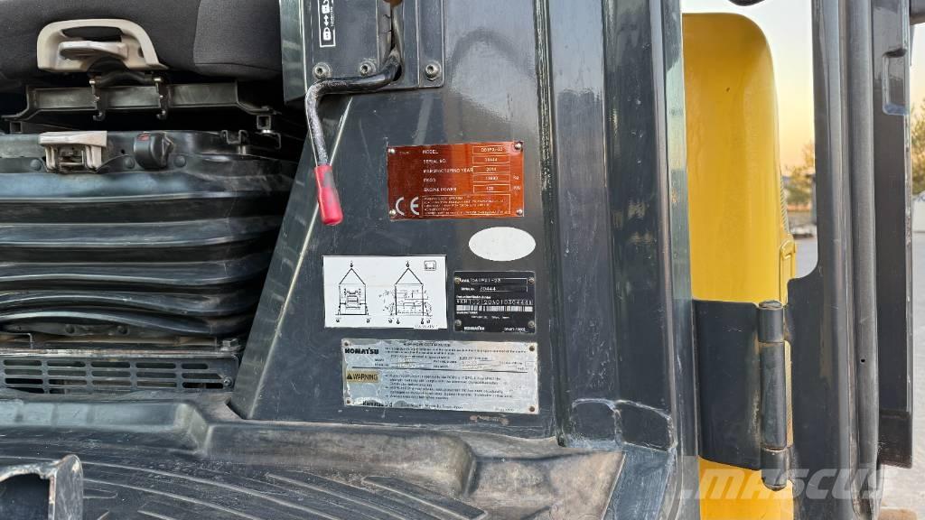 Komatsu D 61 PXI-23 Dozers - Tratores rastos