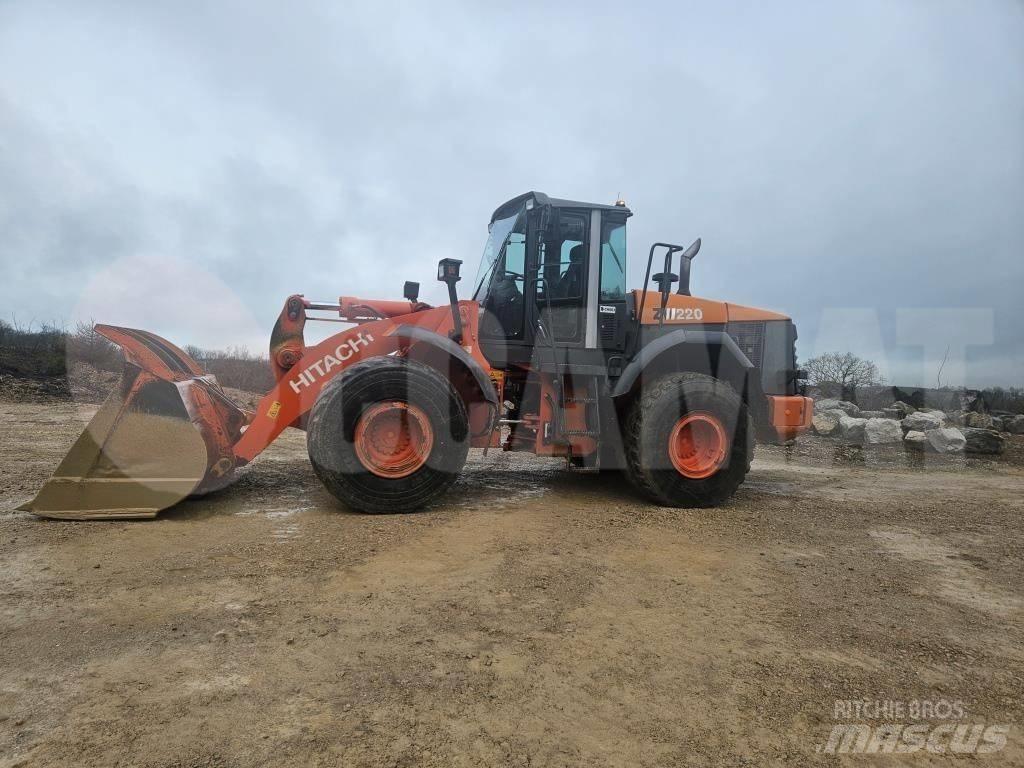 Hitachi ZW 220 Carregadeiras de rodas