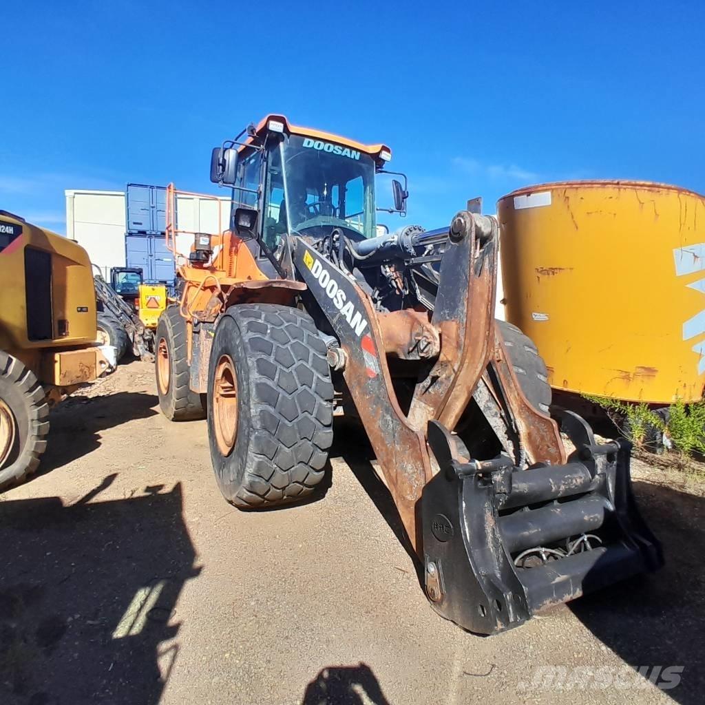 Doosan DL 300-5 Carregadeiras de rodas