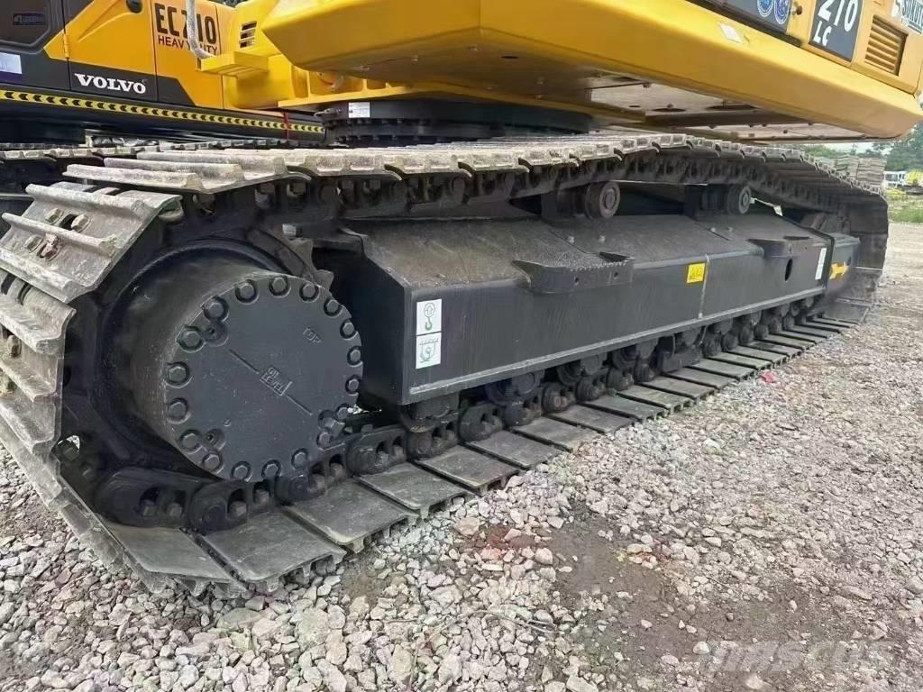 Komatsu 210-8 Escavadeiras de esteiras