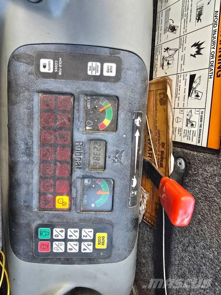 Bobcat 331 G Miniescavadeiras