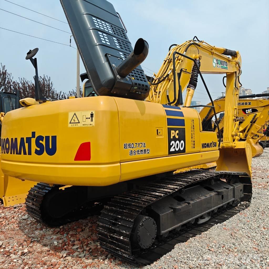 Komatsu 200-8 Escavadeiras de esteiras
