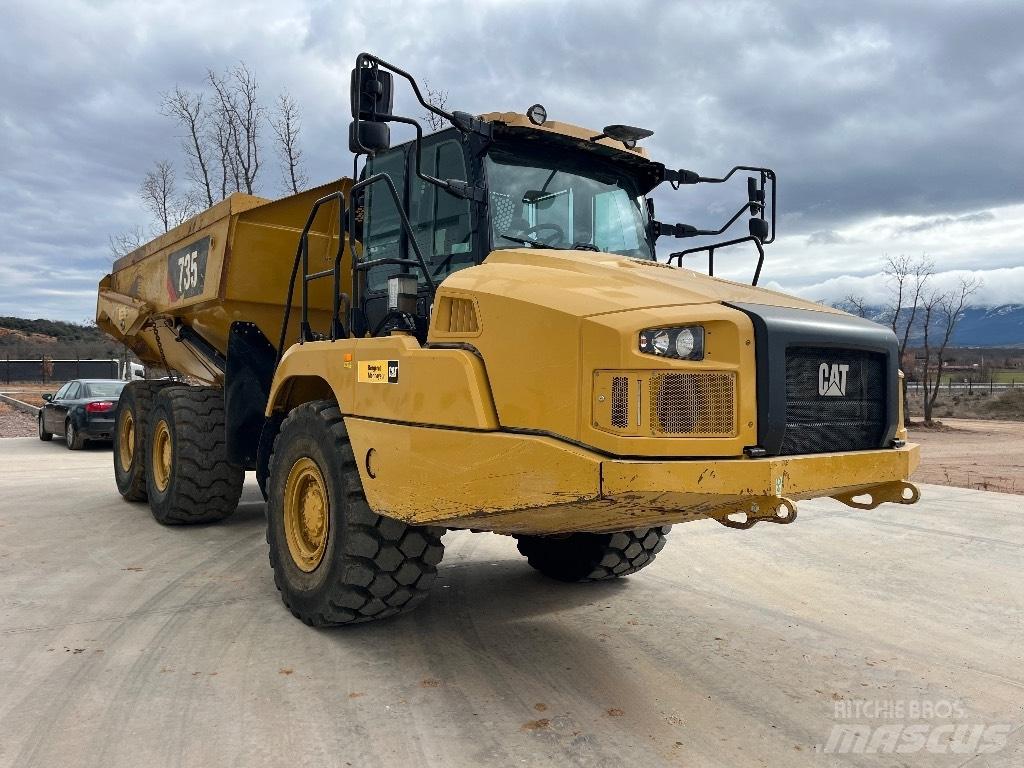 CAT 735 Caminhões articulados