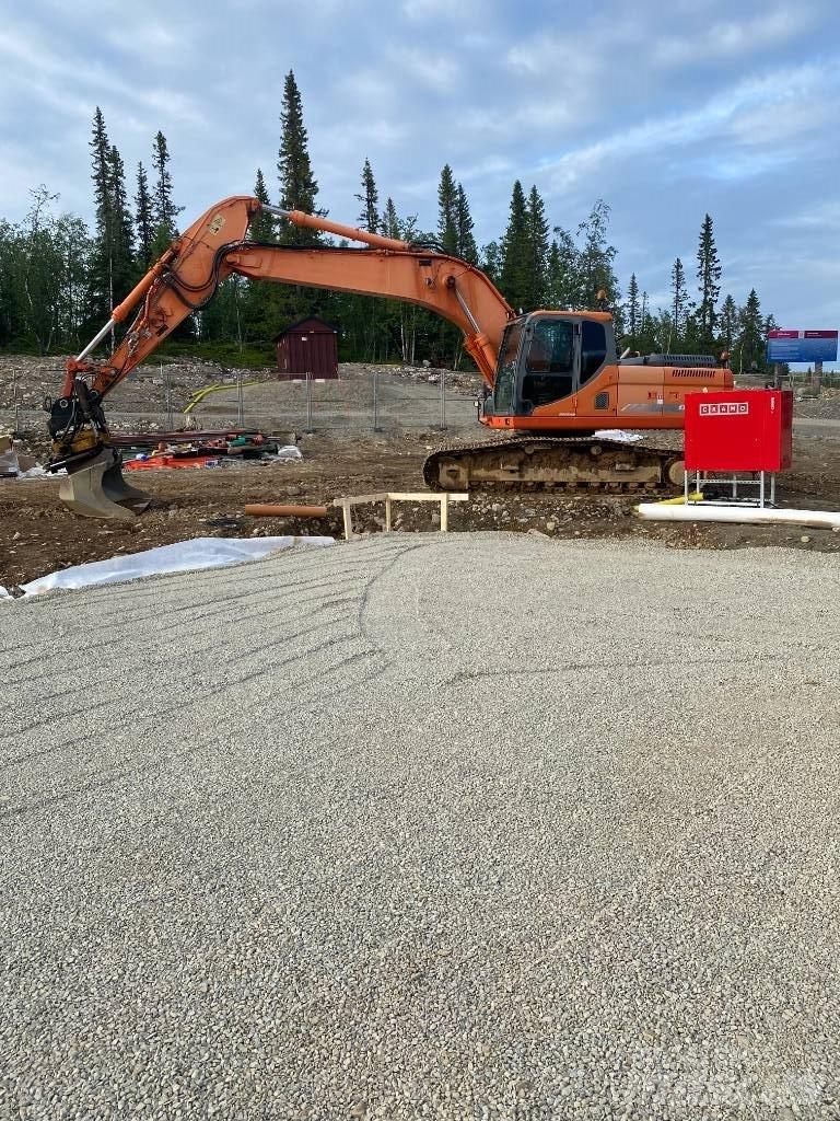 Doosan DX 255 Escavadeiras de esteiras